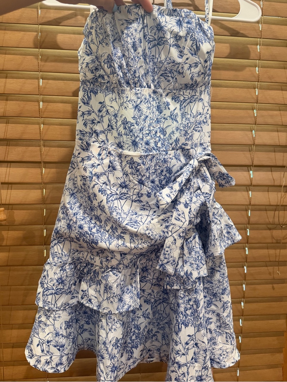 SHEIN Mod Blue Floral Brand Tag